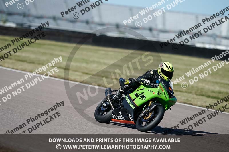 Rockingham no limits trackday;enduro digital images;event digital images;eventdigitalimages;no limits trackdays;peter wileman photography;racing digital images;rockingham raceway northamptonshire;rockingham trackday photographs;trackday digital images;trackday photos